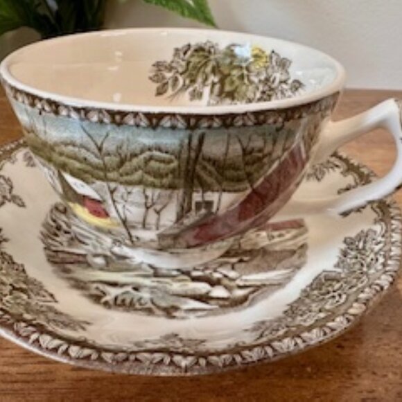 Vintage Johnson Brothers The Friendly Village Teacup Saucer – England Ironstone - Picture 2 of 6